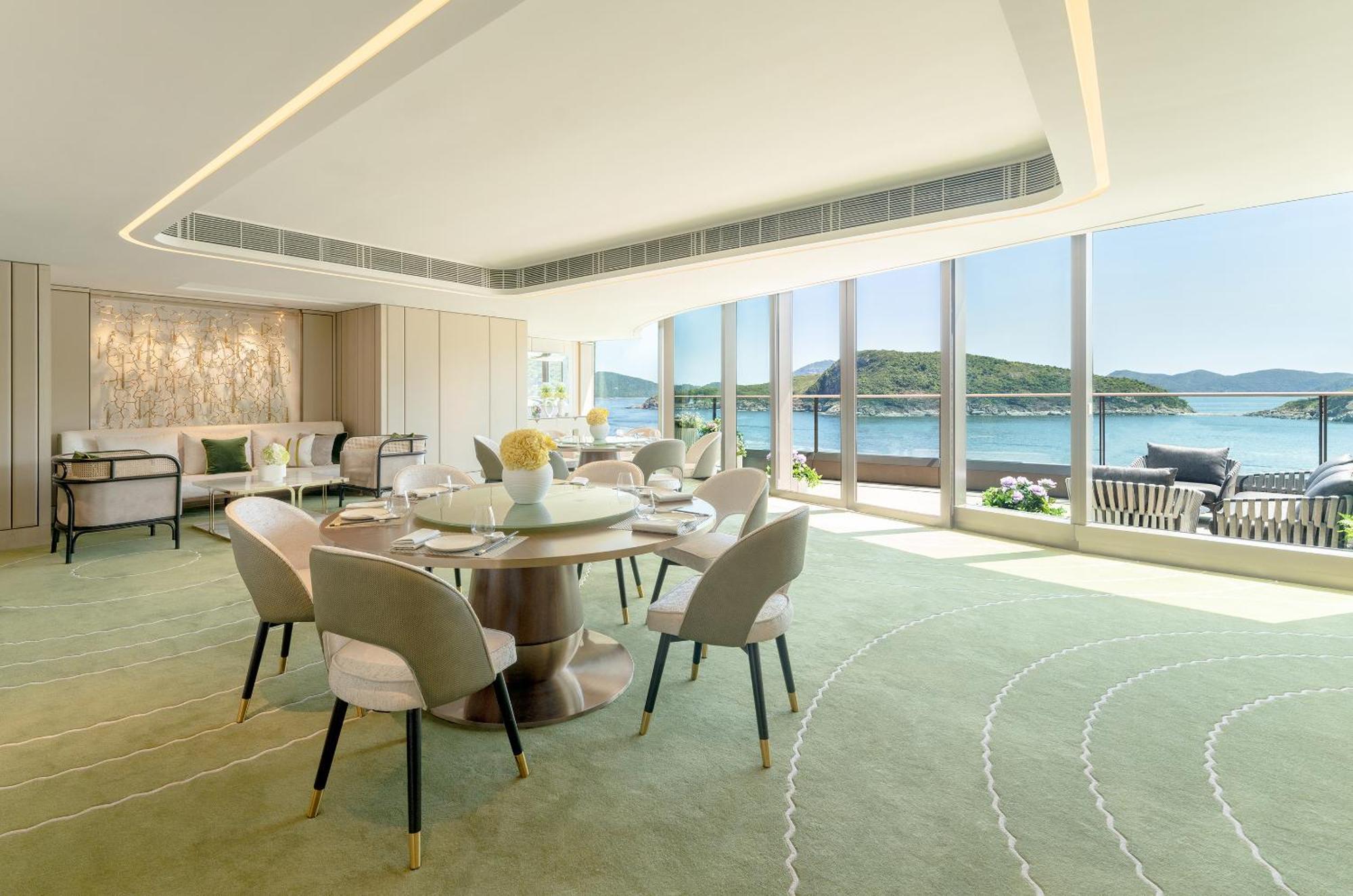 The Fullerton Ocean Park Hotel Hong Kong Dış mekan fotoğraf The Club at The Ritz-Carlton, Hong Kong