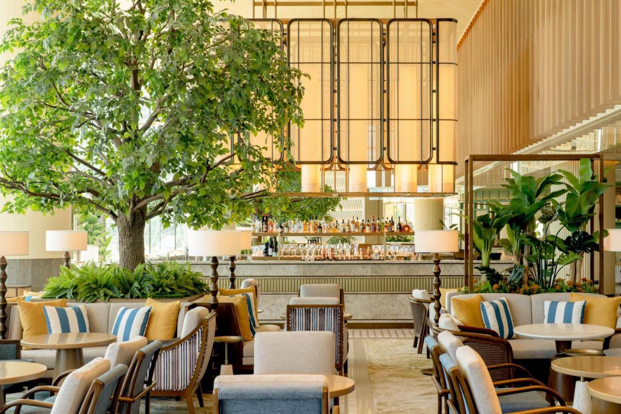 The Fullerton Ocean Park Hotel Hong Kong Dış mekan fotoğraf The Bar