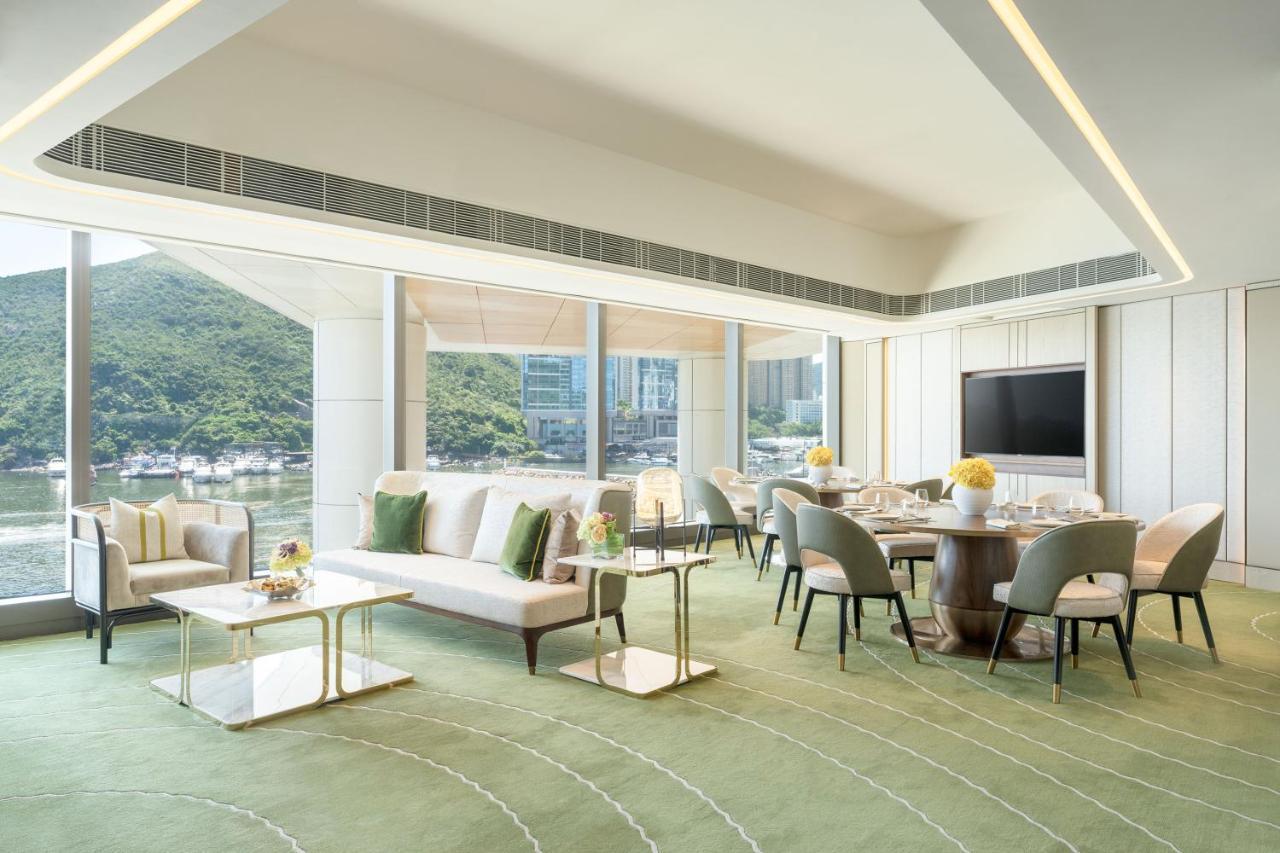 The Fullerton Ocean Park Hotel Hong Kong Dış mekan fotoğraf The Club at The Mira Hong Kong