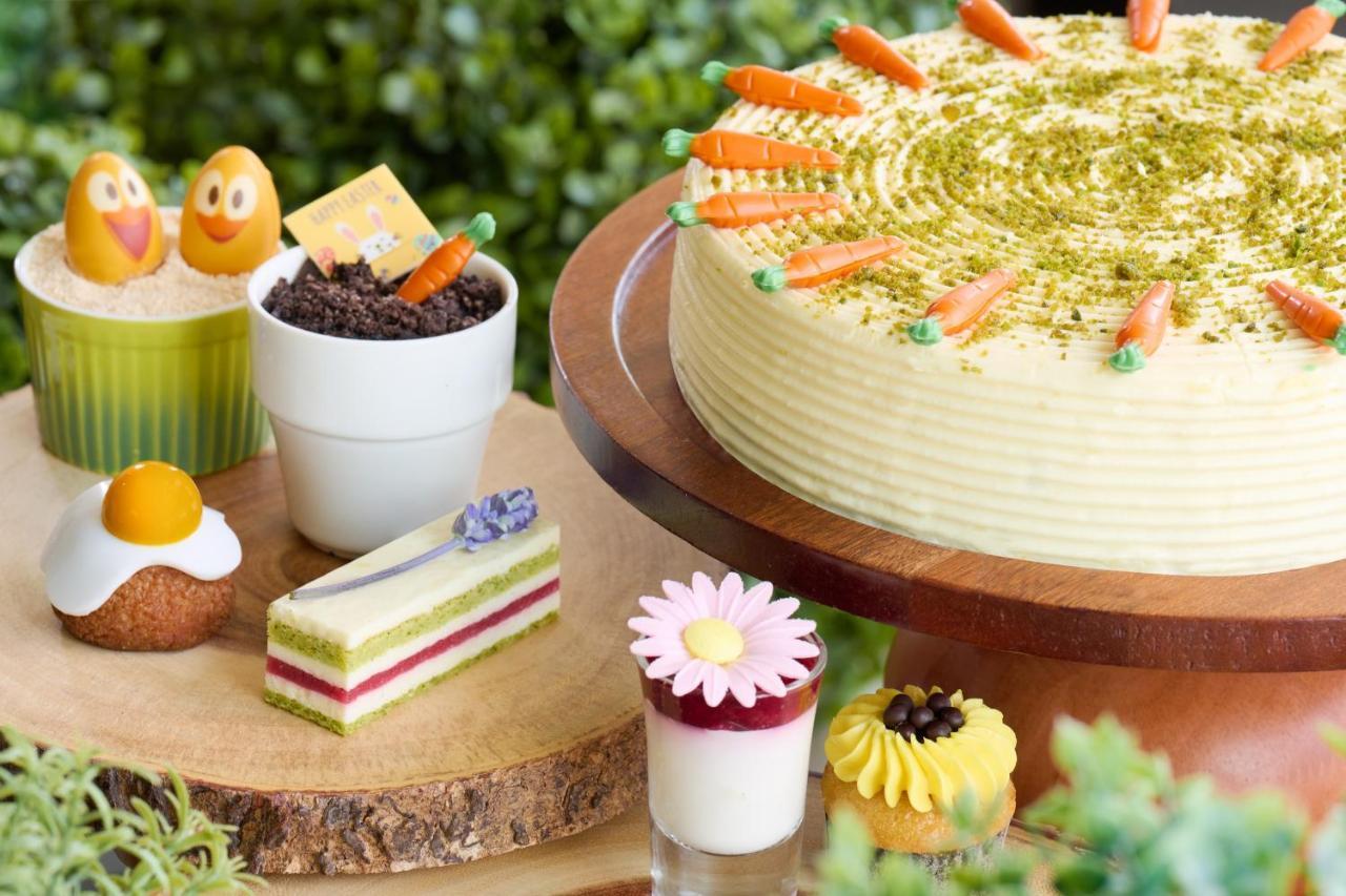 The Fullerton Ocean Park Hotel Hong Kong Dış mekan fotoğraf Easter cake